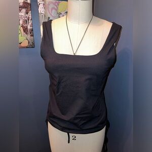 Fabletics Ruched Built an Bra Tank Black Sleeveless Top NEW NWT MEDIUM